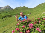 Bello il ‘Sentiero delle panchine ‘ ad anello da San Simone-Passo San Simone + Forcella Rossa-17giu25 - FOTOGALLERY